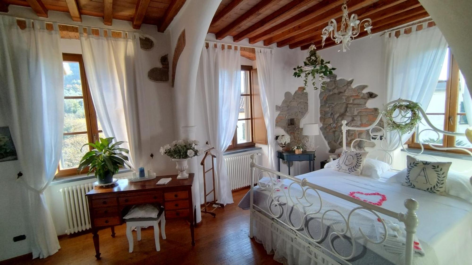 Jasmine Cottage Luni Bagian luar foto