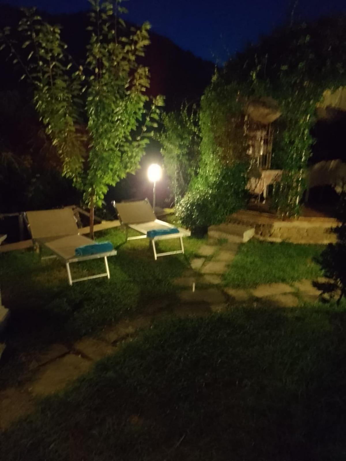 Jasmine Cottage Luni Bagian luar foto
